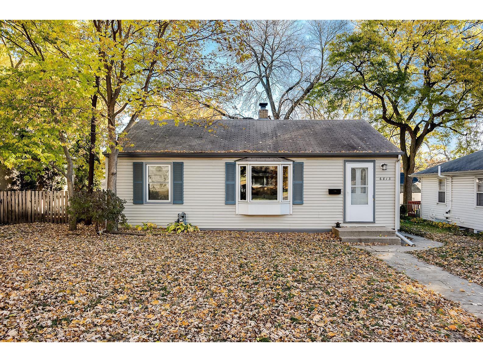 6813 Thomas Avenue S, Richfield, MN 55423 MLS 6124147 Edina Realty