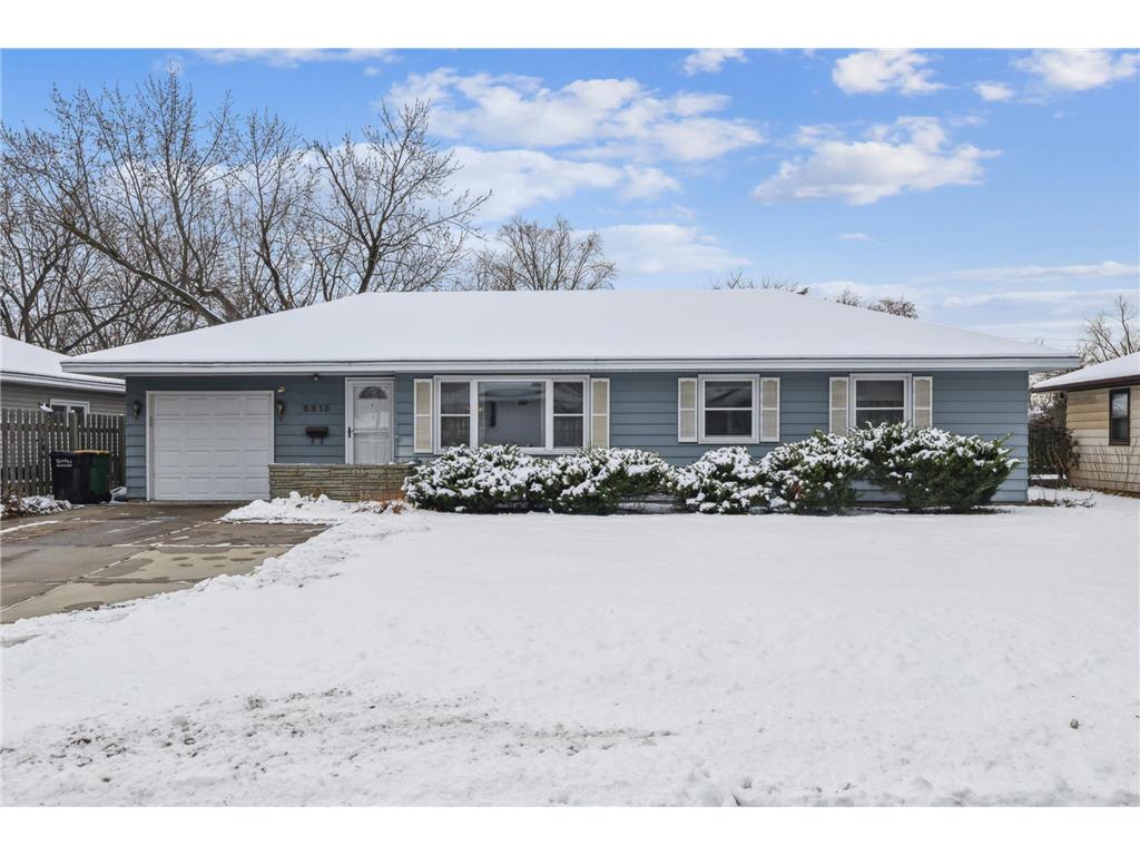 6815 Dudley Avenue N Crystal MN 55428 6642403 image1