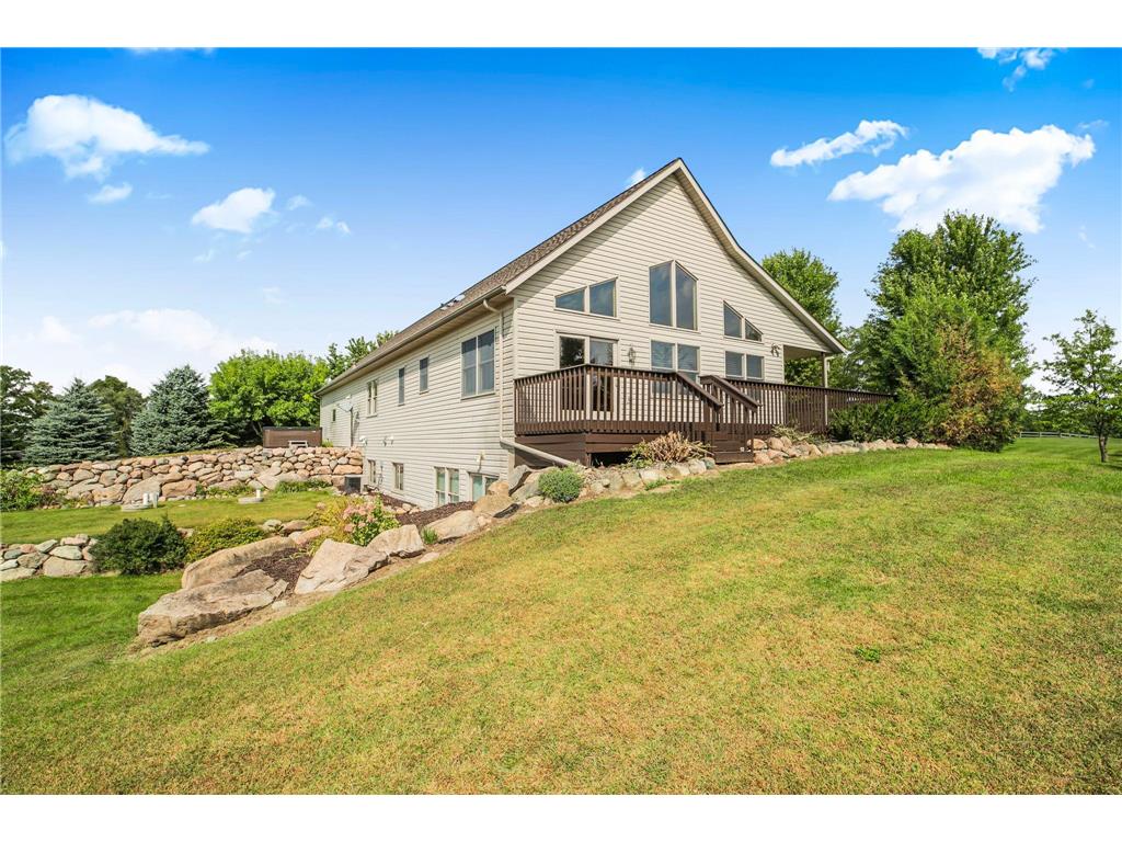 68157 340th Street Watkins MN 55389 6782158 image1