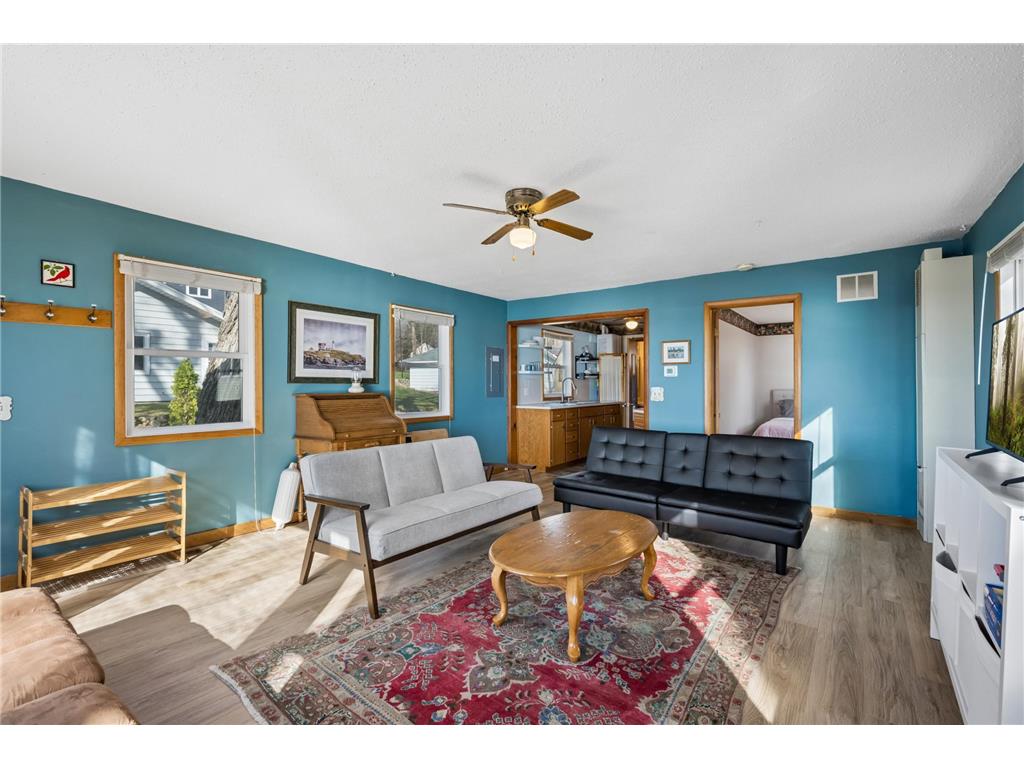 68195 233rd Street Dassel MN 55325 - Washington 7061483 image10