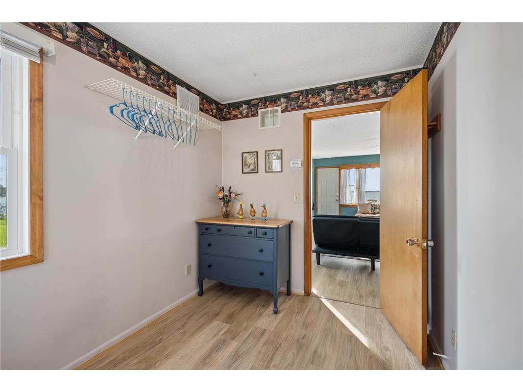 68195 233rd Street Dassel MN 55325 - Washington 7061483 image16