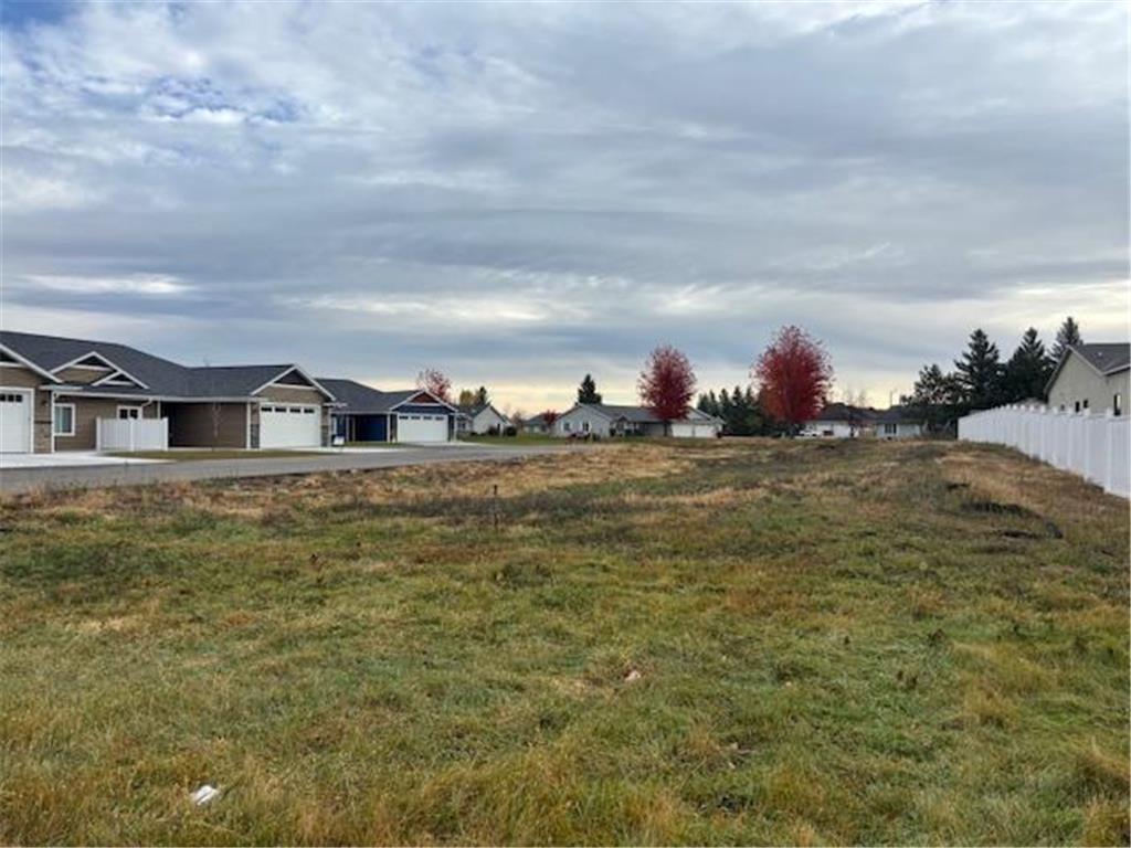 682-688 Voyager Drive Alexandria MN 56308 6813893 image1