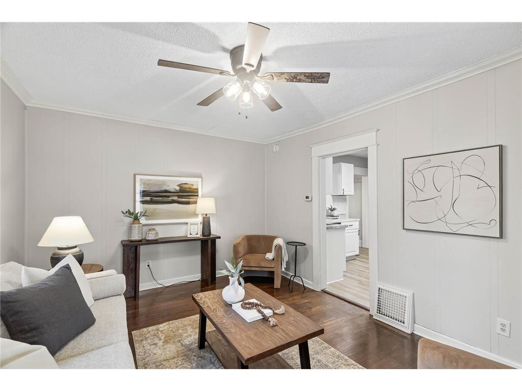 682 Fairview Avenue N Saint Paul MN 55104 7011648 image1