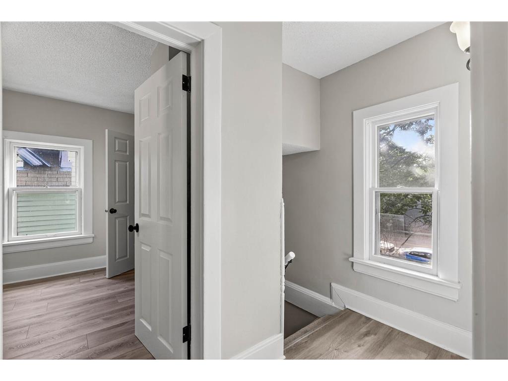 682 Fairview Avenue N Saint Paul MN 55104 7011648 image13