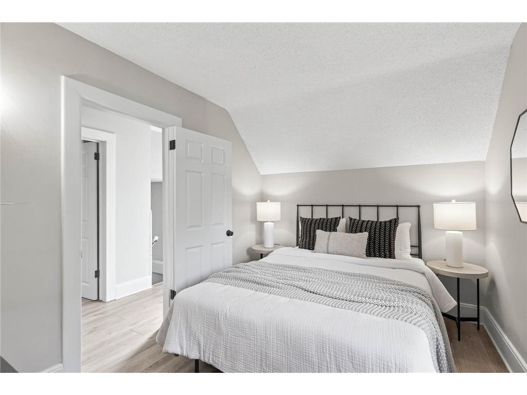 682 Fairview Avenue N Saint Paul MN 55104 7011648 image14