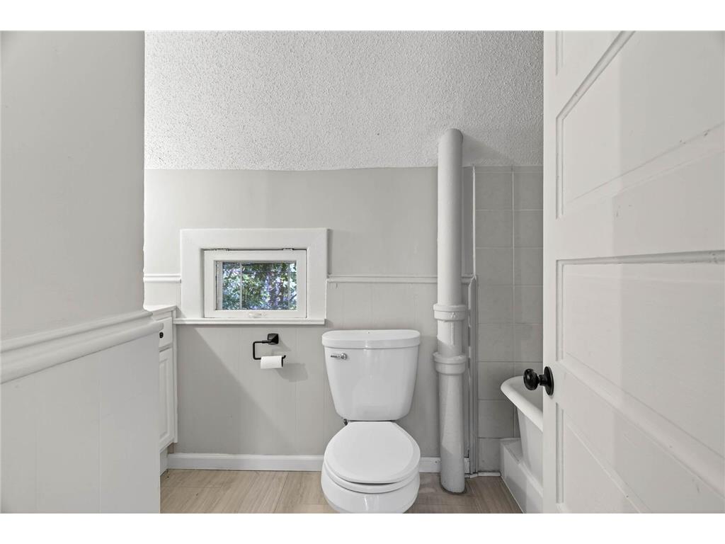 682 Fairview Avenue N Saint Paul MN 55104 7011648 image21