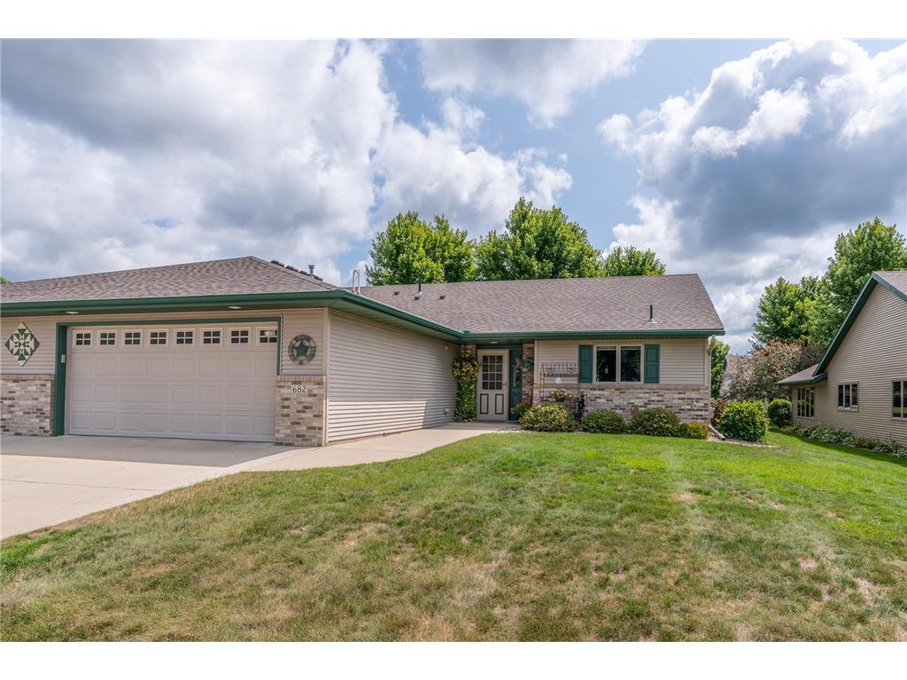 682 W River Drive, New London, MN, 56273 MLS 6403749 Edina Realty