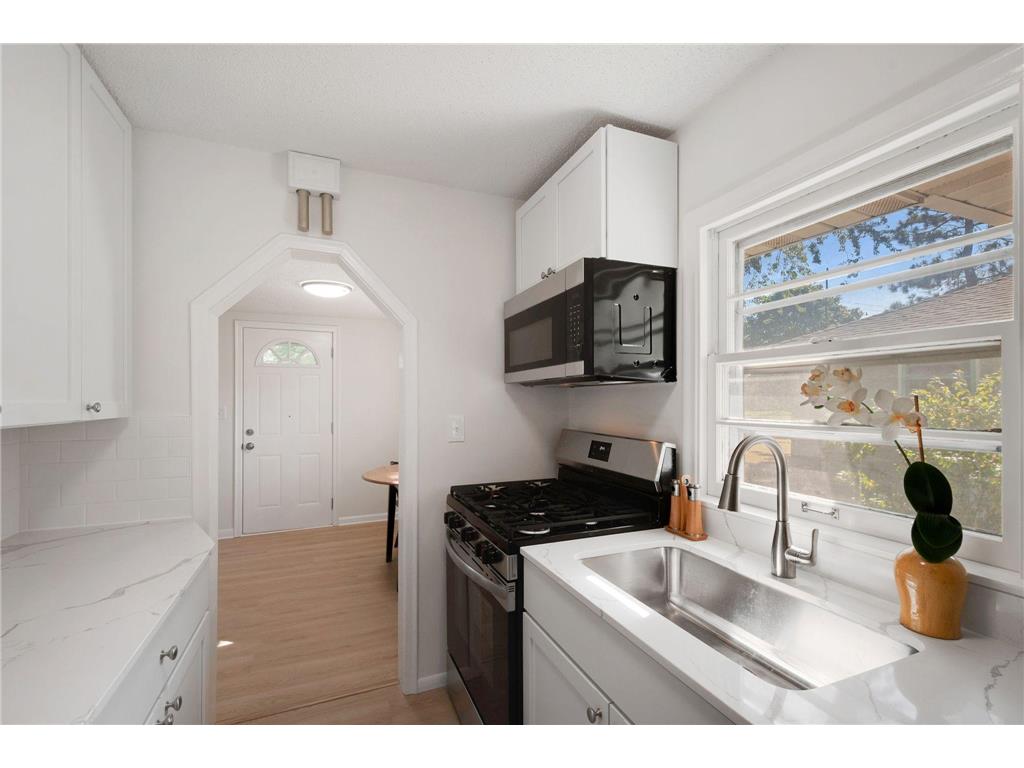 6820 Pleasant Avenue Richfield MN 55423 7007766 image11