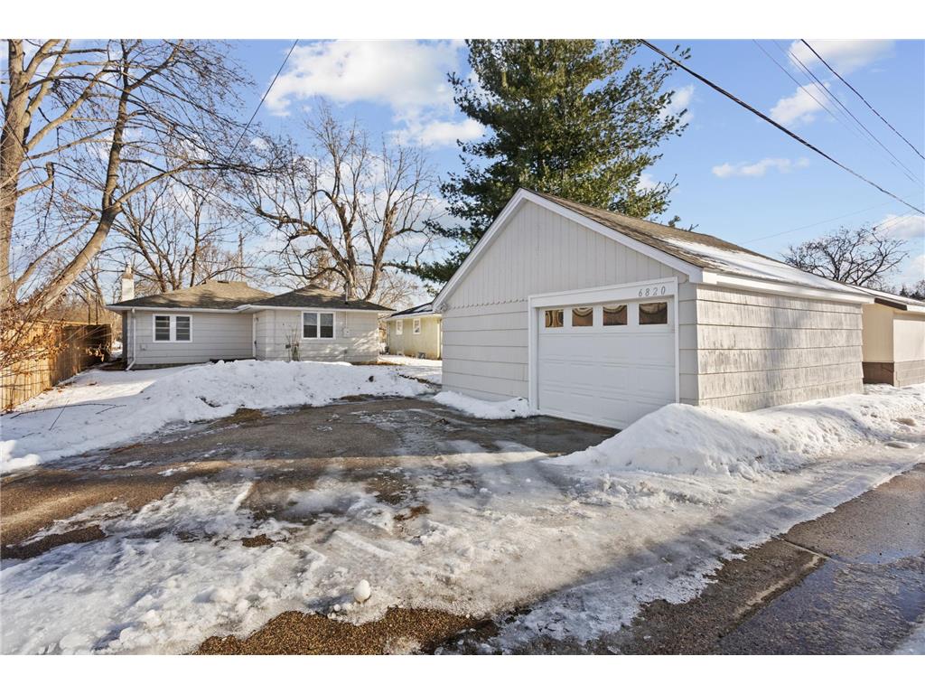 6820 Pleasant Avenue Richfield MN 55423 7007766 image22