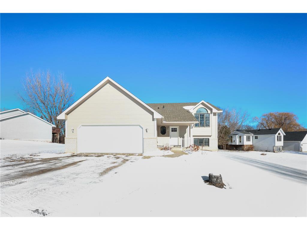 6821 Forest Road Rockford MN 55373 7016475 image1