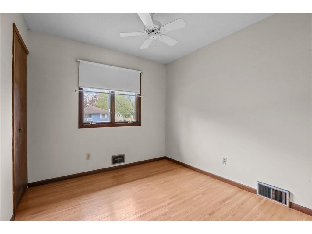 6824 N Colfax Avenue Brooklyn Center MN 55430 7068619 image12