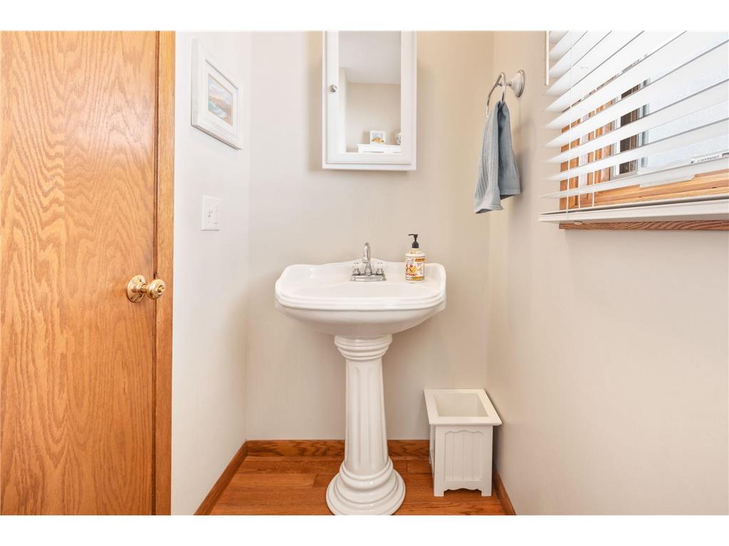 6825 N Shore Drive Greenfield MN 55373 - Sarah 6800424 image12
