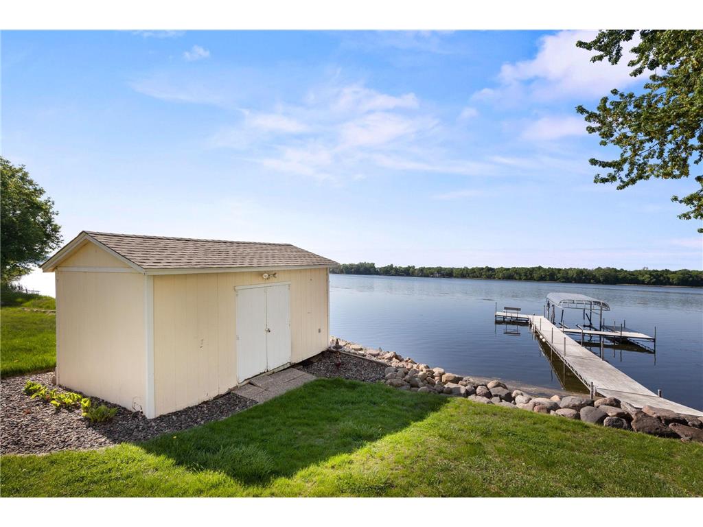 6825 N Shore Drive Greenfield MN 55373 - Sarah 6800424 image26