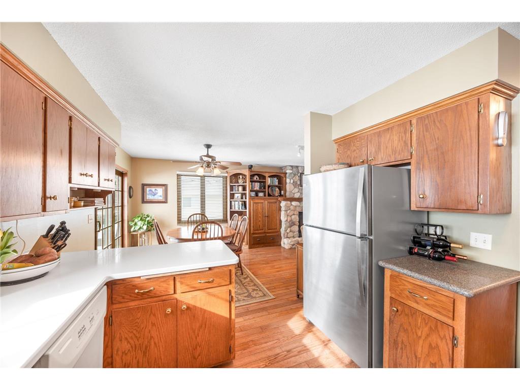 6825 N Shore Drive Greenfield MN 55373 - Sarah 6800424 image5