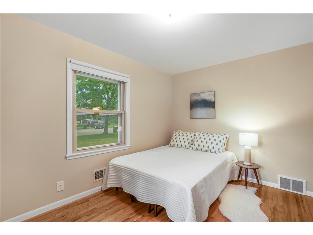 6826 16th Avenue S Richfield MN 55423 7078775 image11