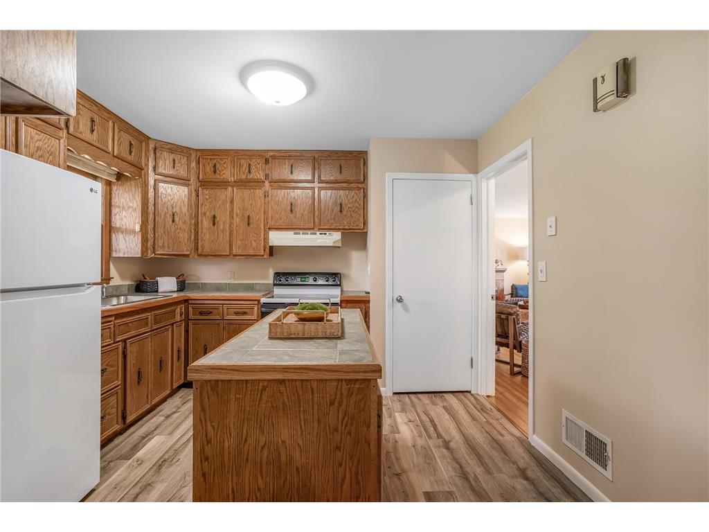 6826 16th Avenue S Richfield MN 55423 7078775 image21