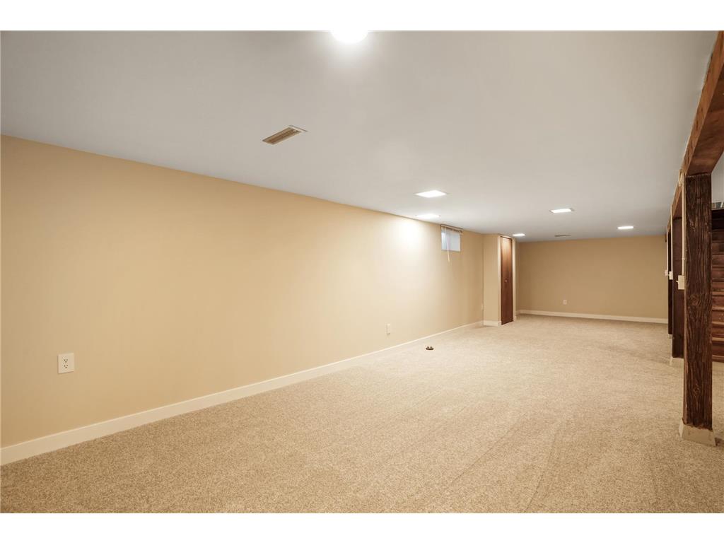 6826 16th Avenue S Richfield MN 55423 7078775 image31