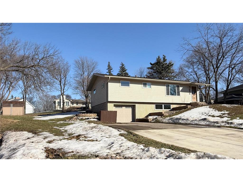 6826 Berkshire Lane N Maple Grove MN 55311 7014713 image1