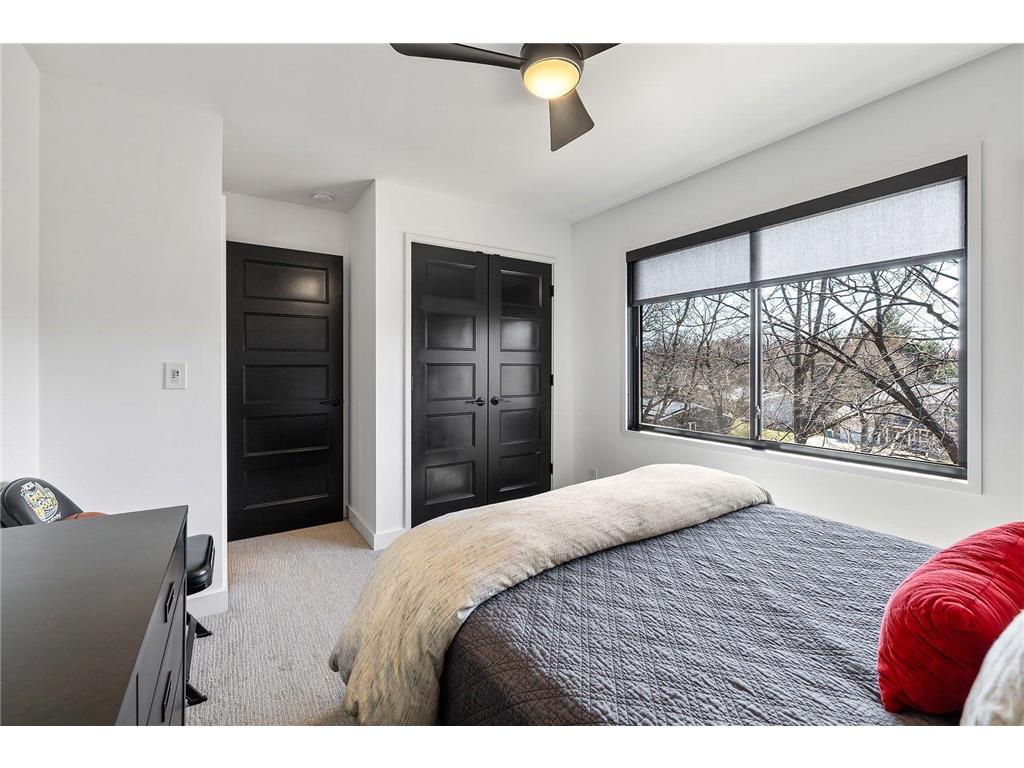 6827 Kingston Circle N Golden Valley MN 55427 7056037 image30