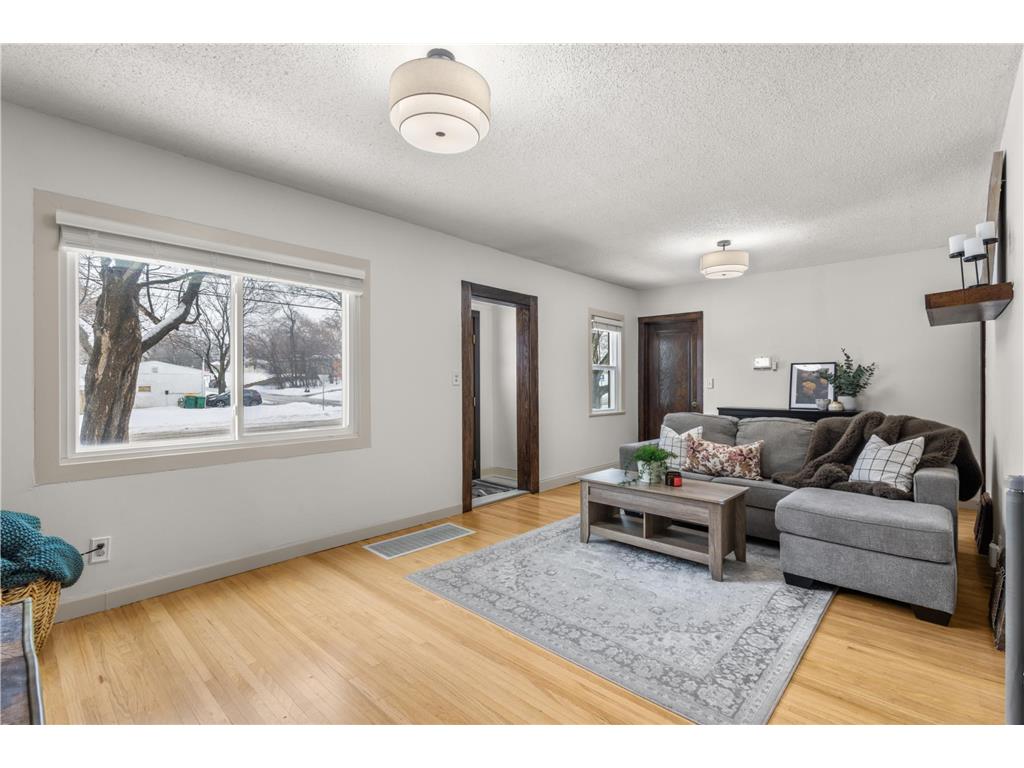 6828 Corvallis Avenue N Crystal MN 55428 7001157 image5