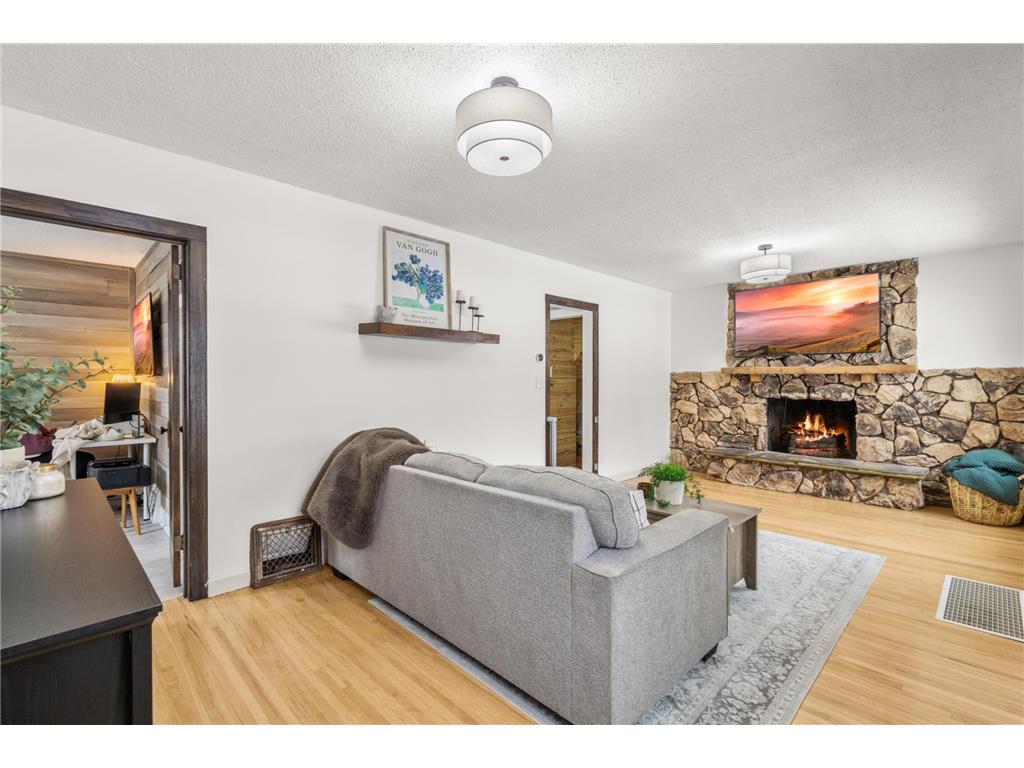 6828 Corvallis Avenue N Crystal MN 55428 7001157 image6