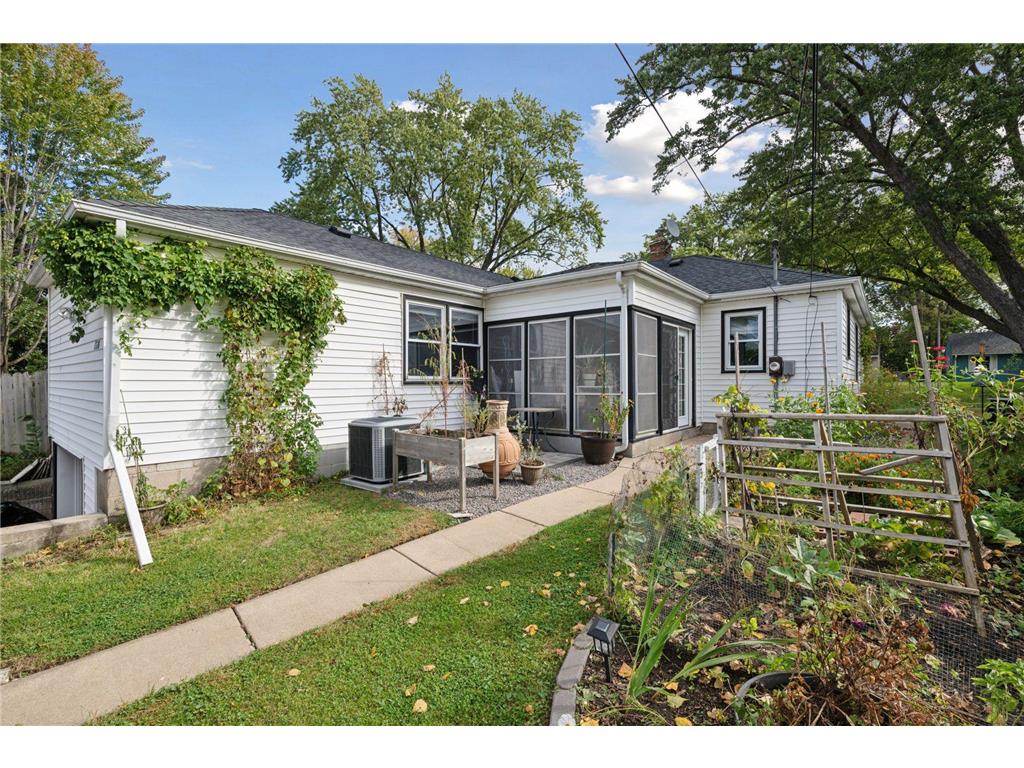 6828 Vincent Avenue S Richfield MN 55423 7007751 image14