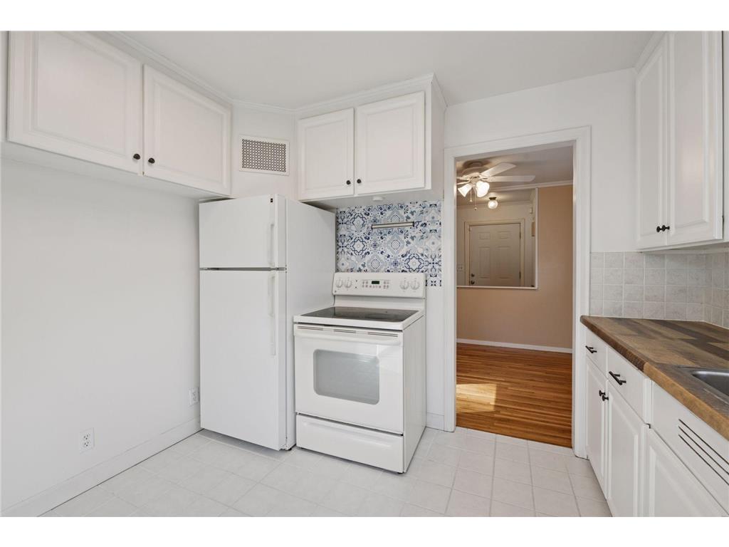 6828 Vincent Avenue S Richfield MN 55423 7007751 image27