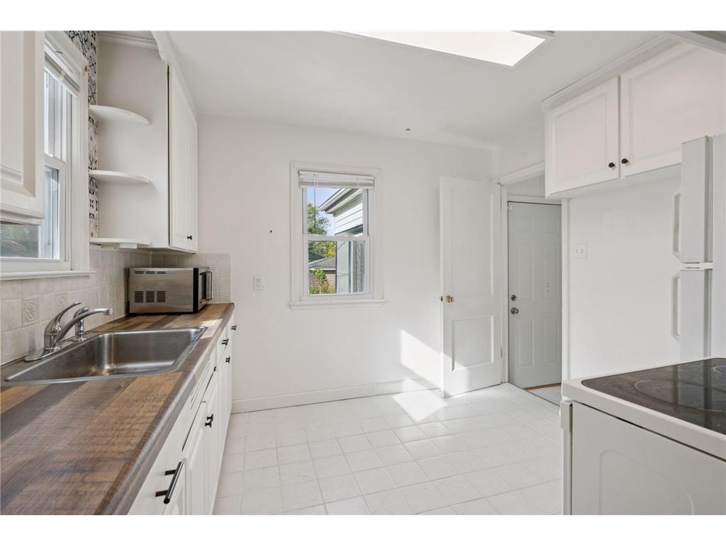 6828 Vincent Avenue S Richfield MN 55423 7007751 image28