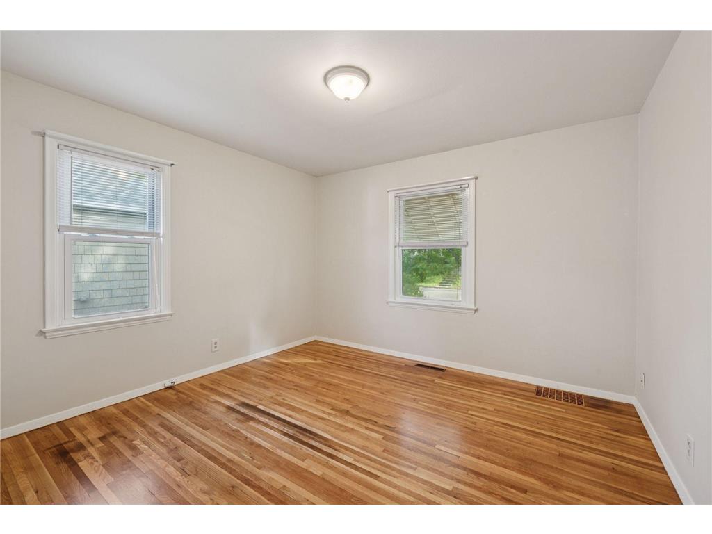 6828 Vincent Avenue S Richfield MN 55423 7007751 image39