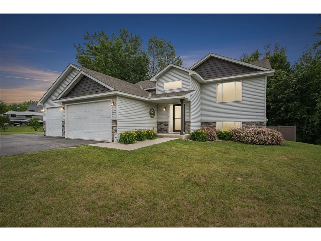 683 Elins Lake Road SE Cambridge MN 55008 7098693 image1