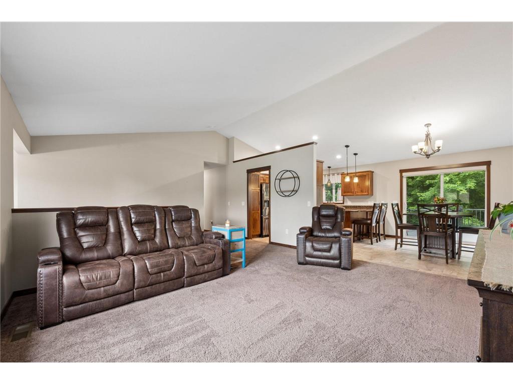 683 Elins Lake Road SE Cambridge MN 55008 7098693 image10