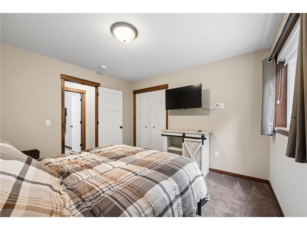 683 Elins Lake Road SE Cambridge MN 55008 7098693 image38