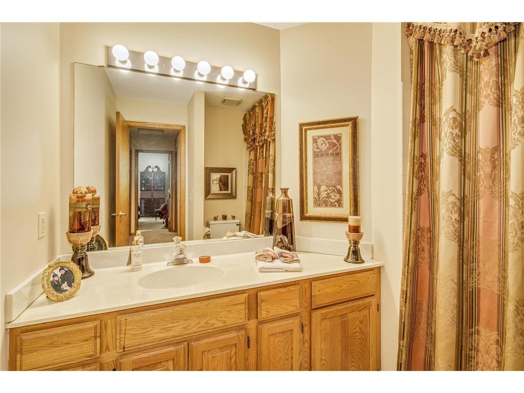 6831 Stonewood Court Eden Prairie MN 55346 6801204 image27