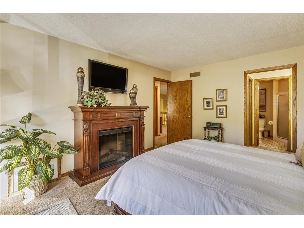 6831 Stonewood Court Eden Prairie MN 55346 6801204 image30