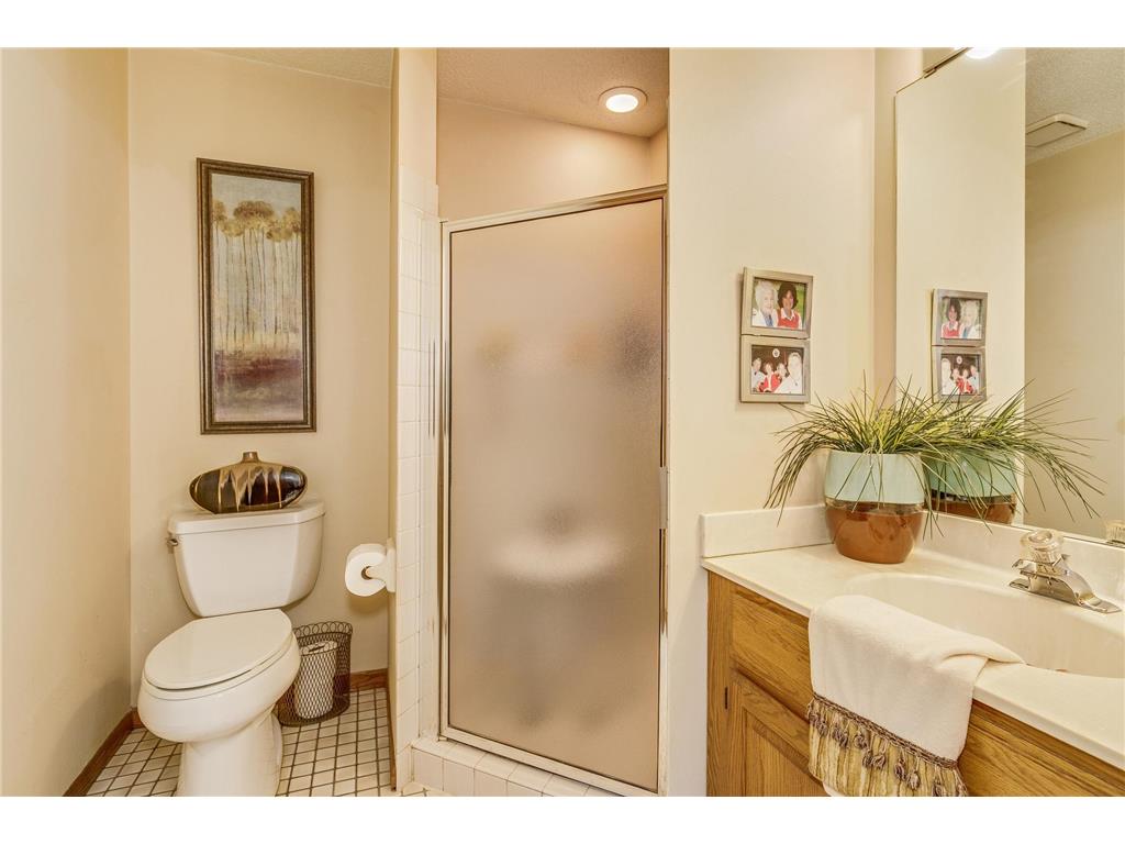 6831 Stonewood Court Eden Prairie MN 55346 6801204 image34