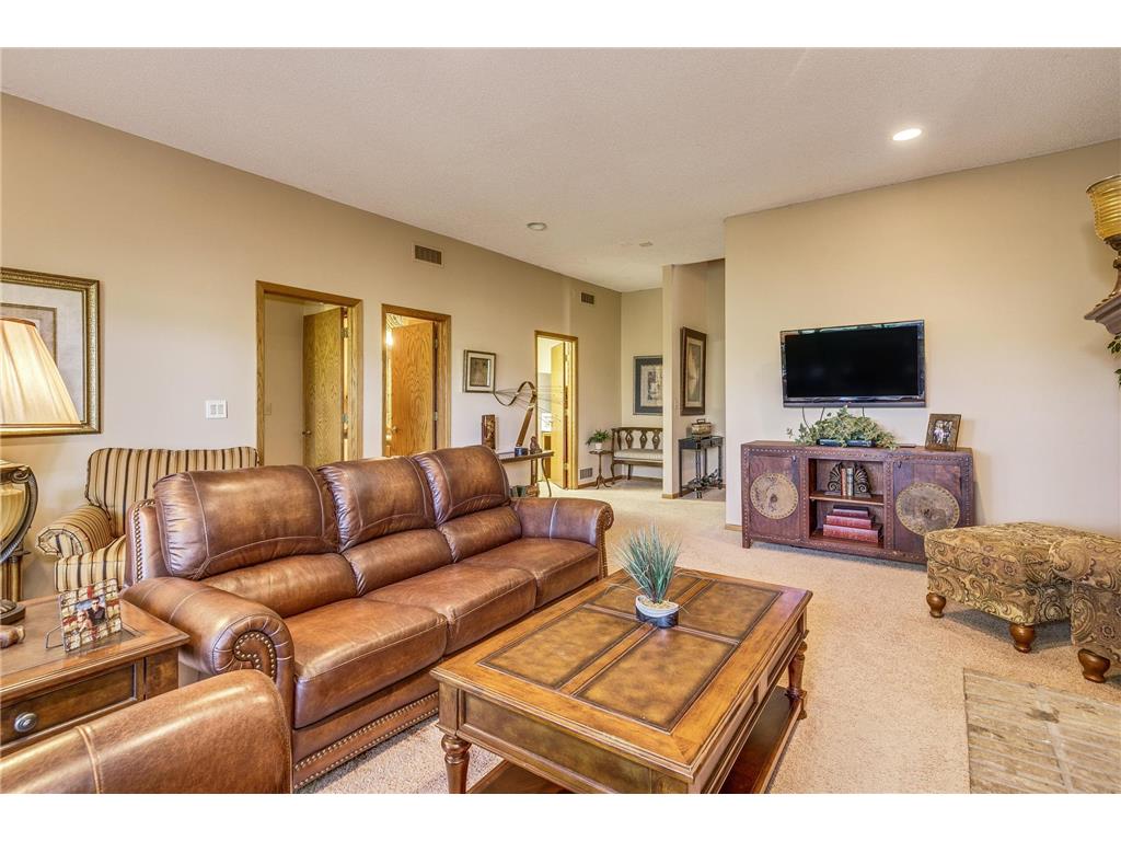 6831 Stonewood Court Eden Prairie MN 55346 6801204 image39