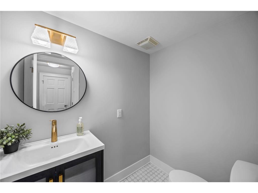 6832 Creston Road Edina MN 55435 7014857 image18