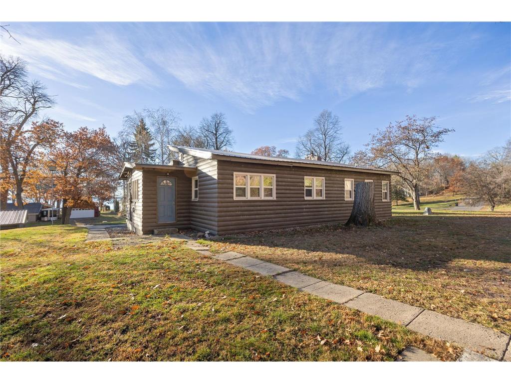 68330 233rd Street, Darwin Twp, MN, 55325 MLS 7760977 Edina Realty