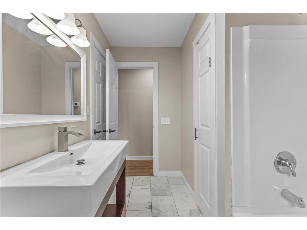 6835 Colfax Avenue N Brooklyn Center MN 55430 7095159 image16