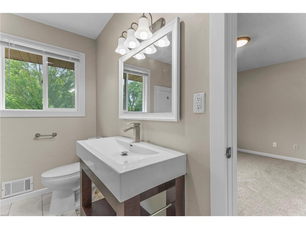 6835 Colfax Avenue N Brooklyn Center MN 55430 7095159 image17