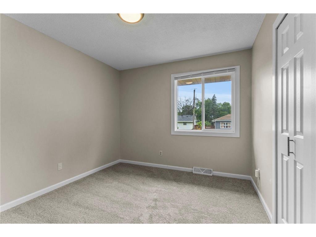 6835 Colfax Avenue N Brooklyn Center MN 55430 7095159 image21