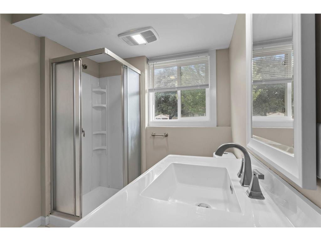 6835 Colfax Avenue N Brooklyn Center MN 55430 7095159 image32