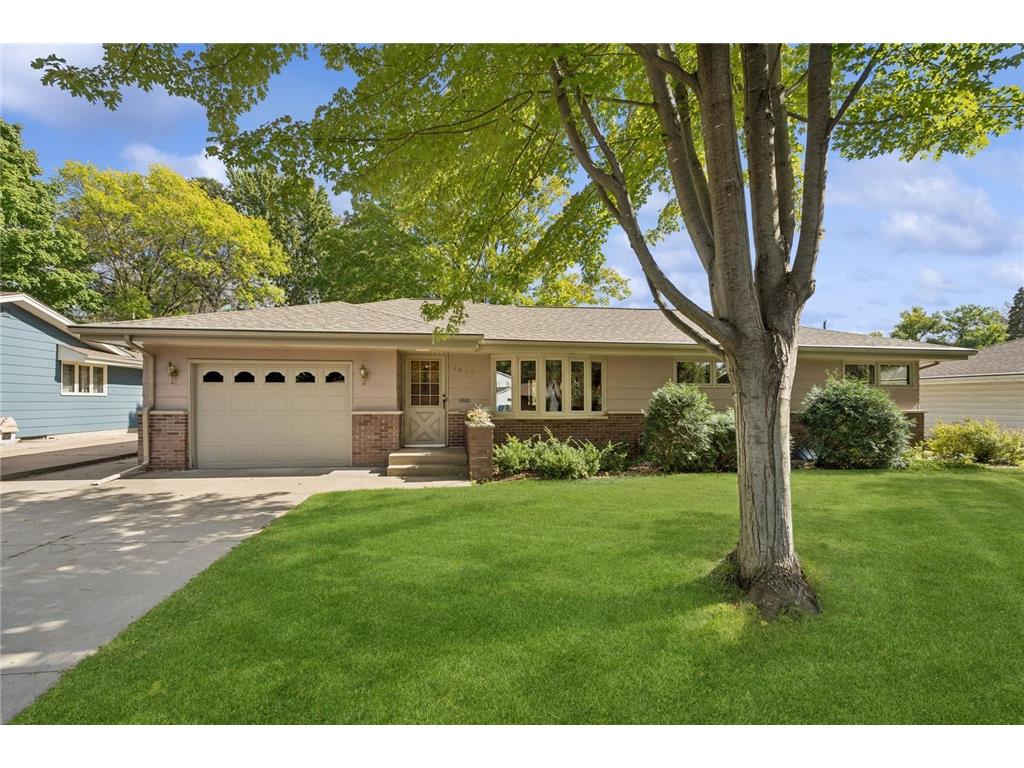 6835 Washington Street NE Fridley MN 55432 6577093 image1