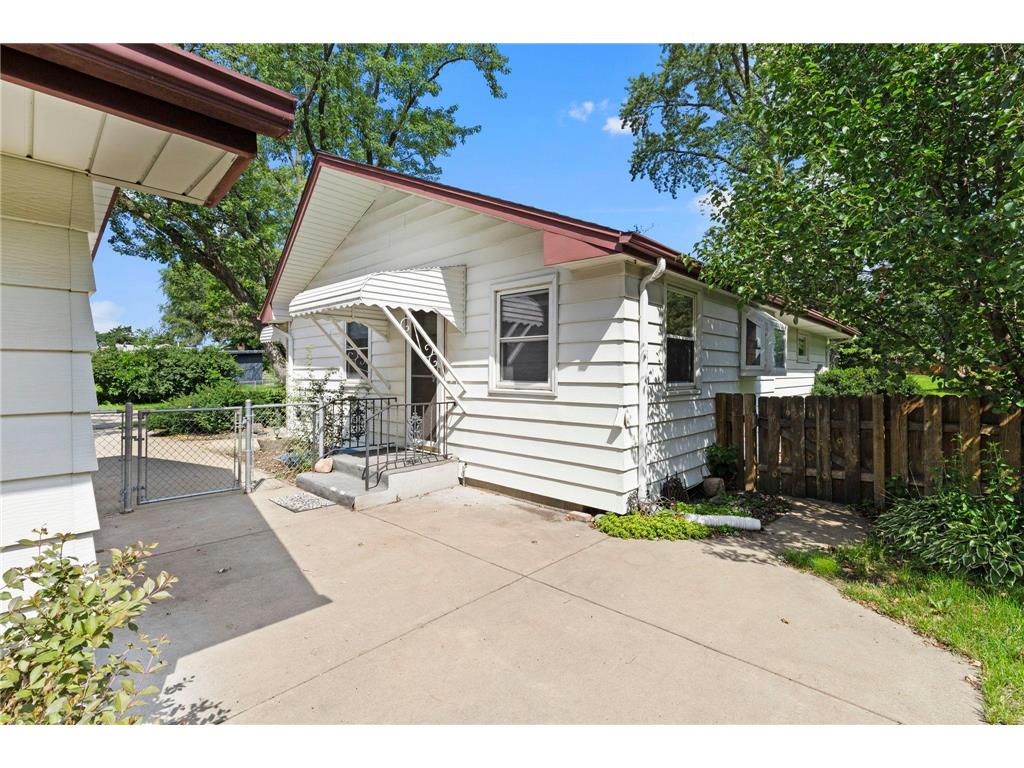 6836 Ewing Avenue N Brooklyn Center MN 55429 7105036 image11