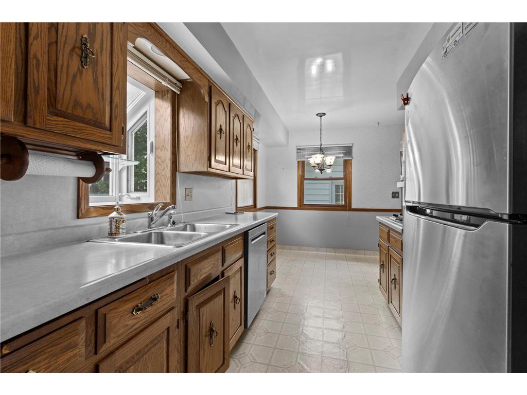 6836 Ewing Avenue N Brooklyn Center MN 55429 7105036 image21