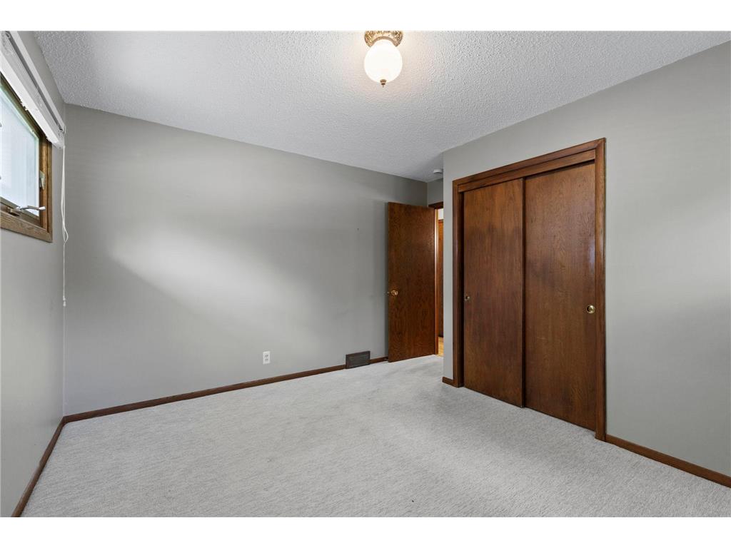 6836 Ewing Avenue N Brooklyn Center MN 55429 7105036 image28