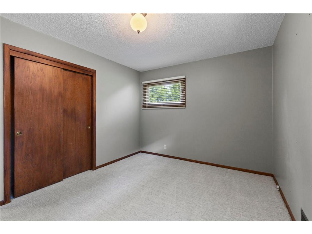 6836 Ewing Avenue N Brooklyn Center MN 55429 7105036 image29