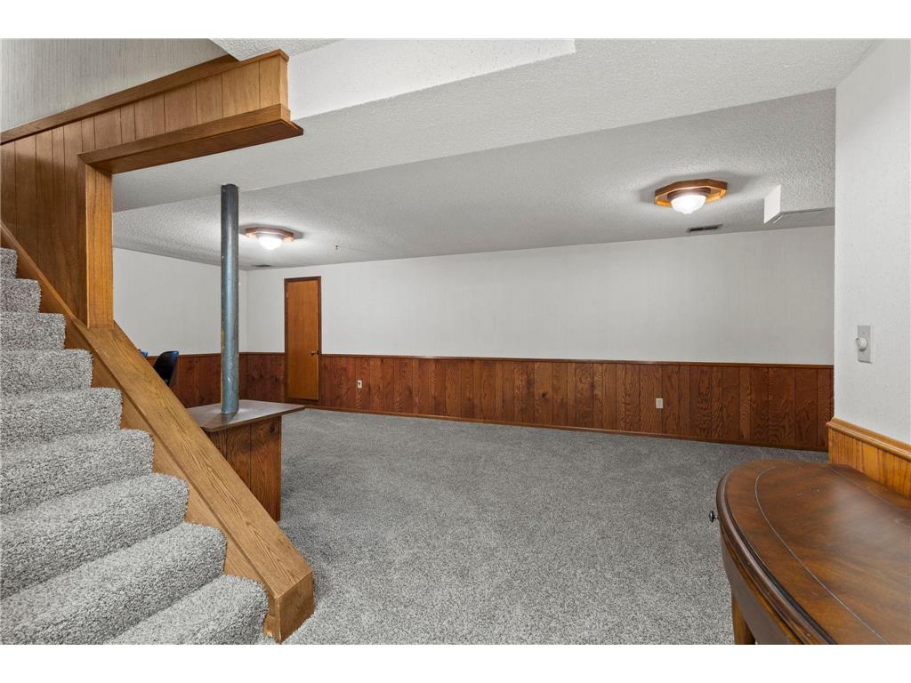 6836 Ewing Avenue N Brooklyn Center MN 55429 7105036 image34