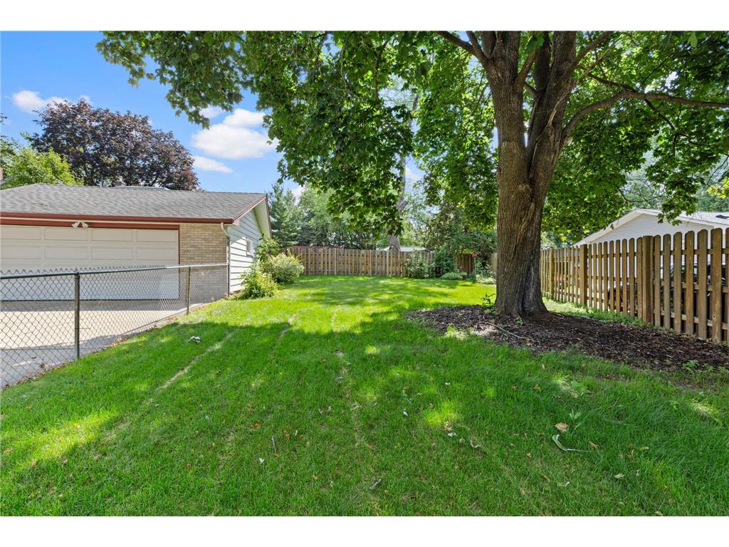 6836 Ewing Avenue N Brooklyn Center MN 55429 7105036 image49
