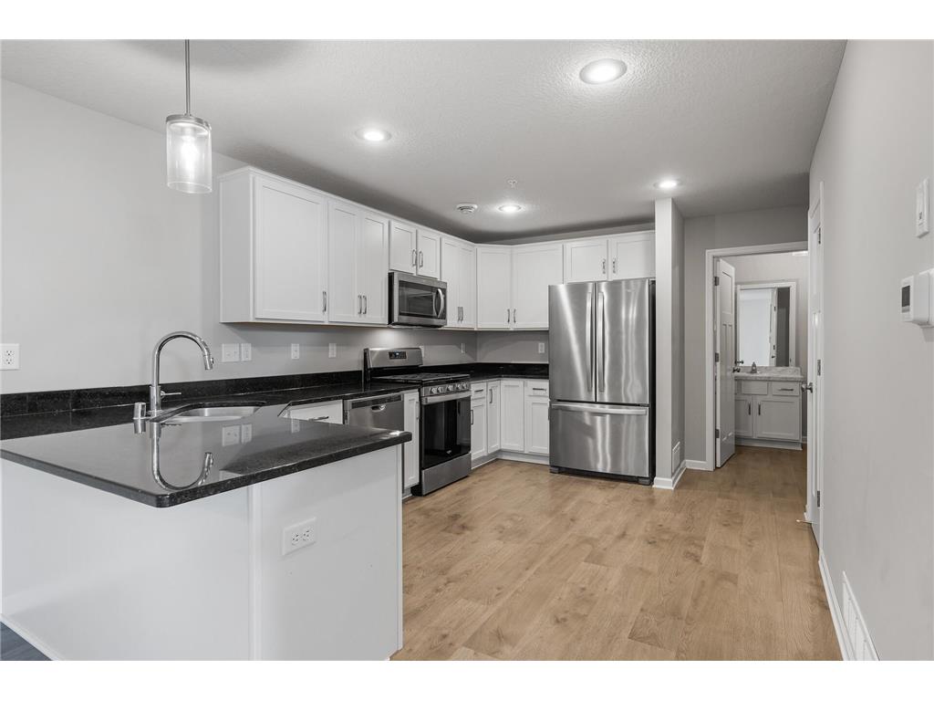 6837 98th Street S Cottage Grove MN 55016 6495171 image1